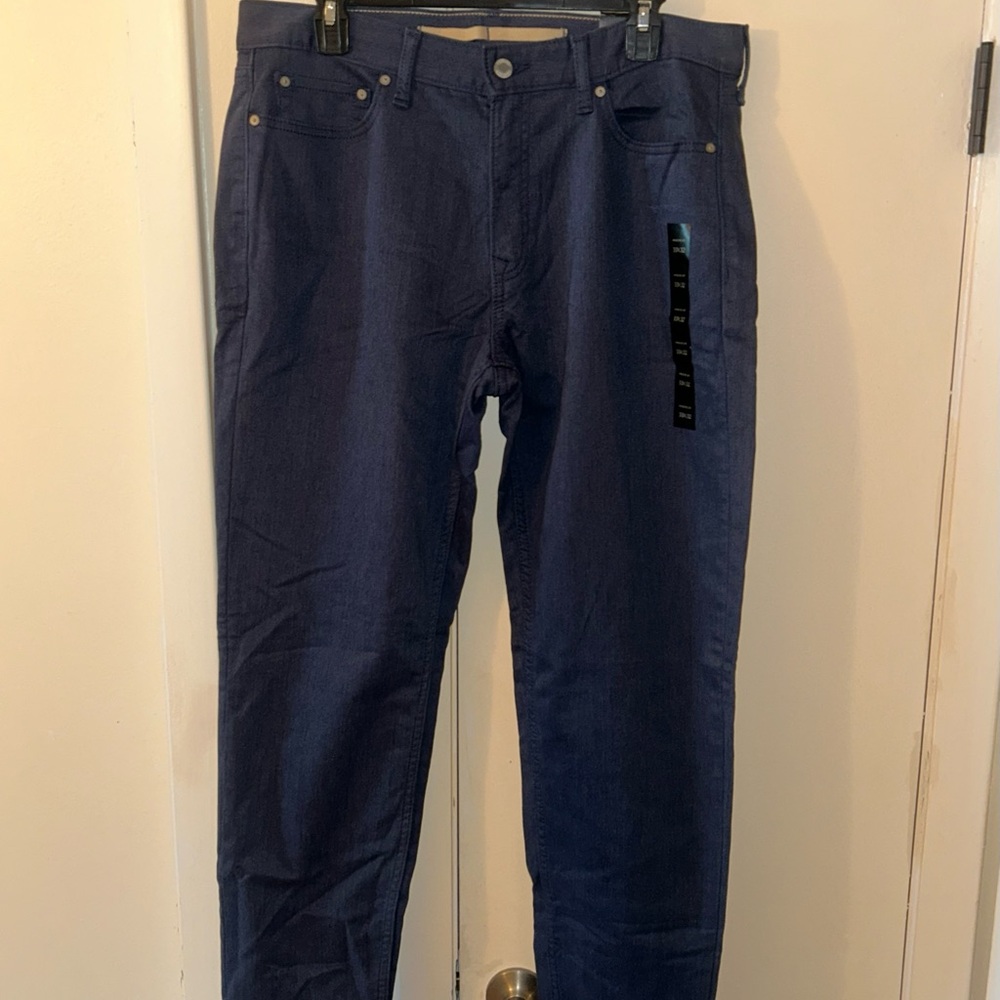 Dark Blue Banana Republic Travel Jeans 33 x 32 (NWT)